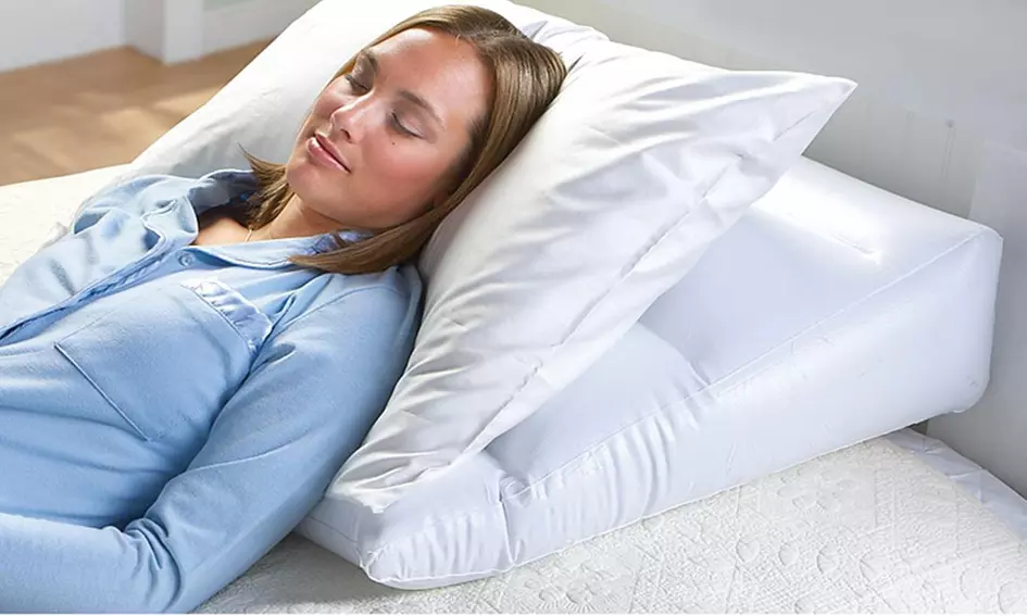 Inflatable Bed Wedge Pillow for Acid Reflux, Swollen Feet Ankles and Snoring - Primary Image