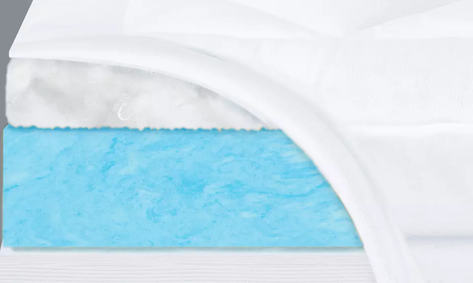 Comforpedic Loft from BeautyRest 4.5'' Gel Memory Foam and Fiber Topper