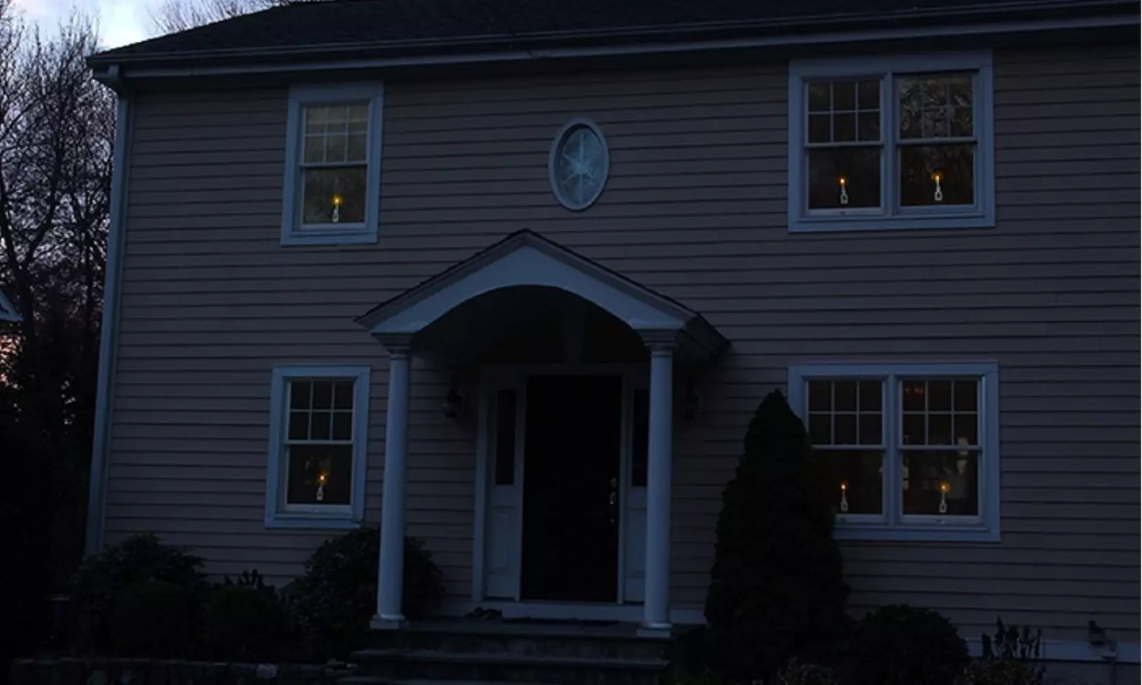 Solar-Powered LED Flameless Window Candles (2-, 4-, or 6-Pack)