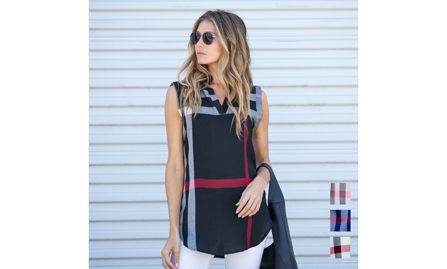 Image 5: Plaid Print Sleeveless Top