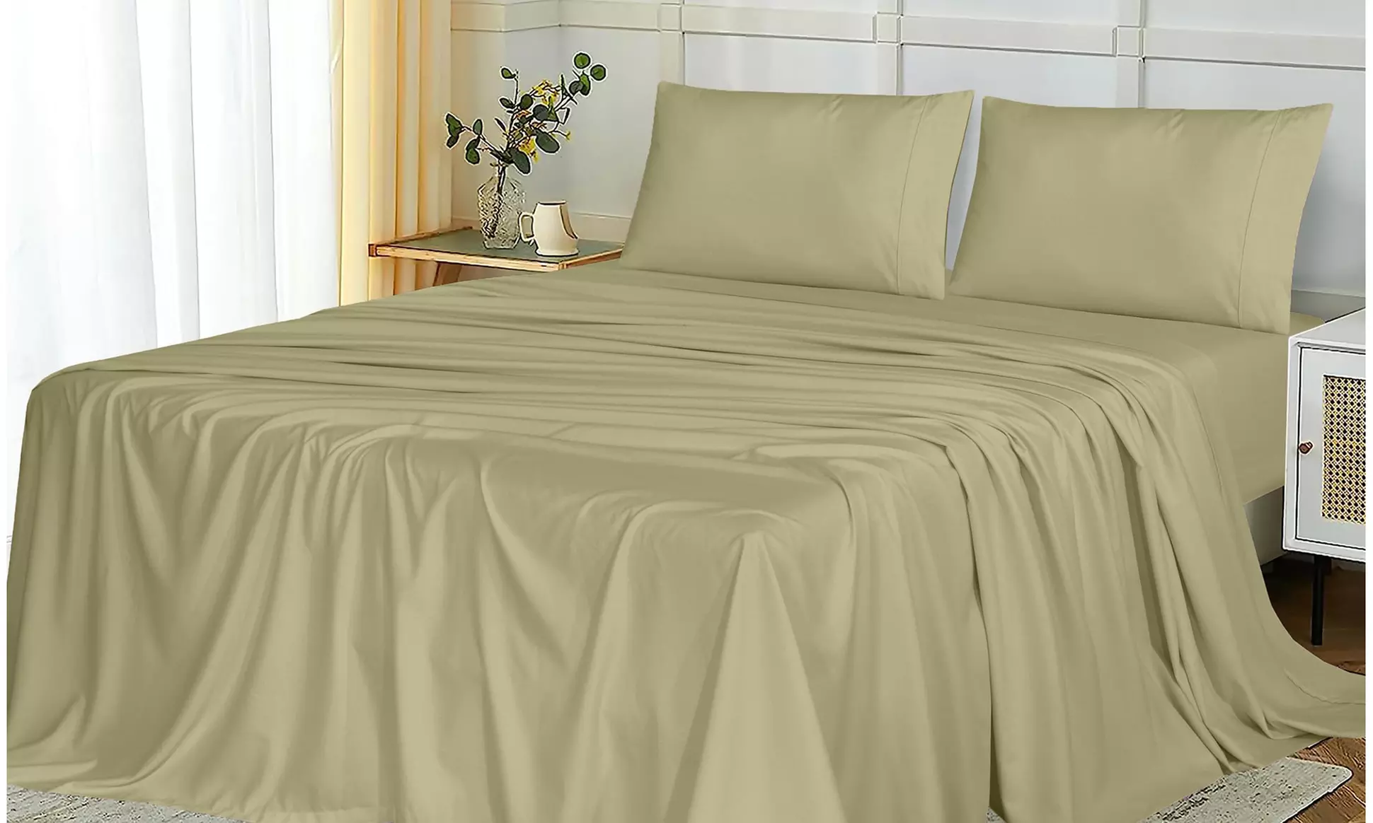 Ruvanti 1800 Series 4 Piece Microfiber Bed Sheet Set Soft Deep Pocket Sheet