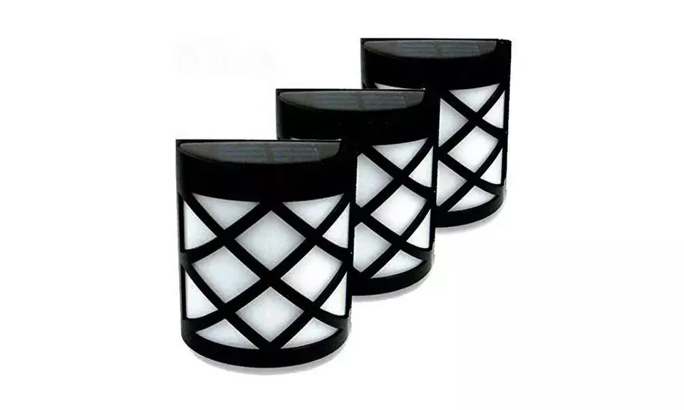 Spotlight Solar Wall Light In Lattice Design