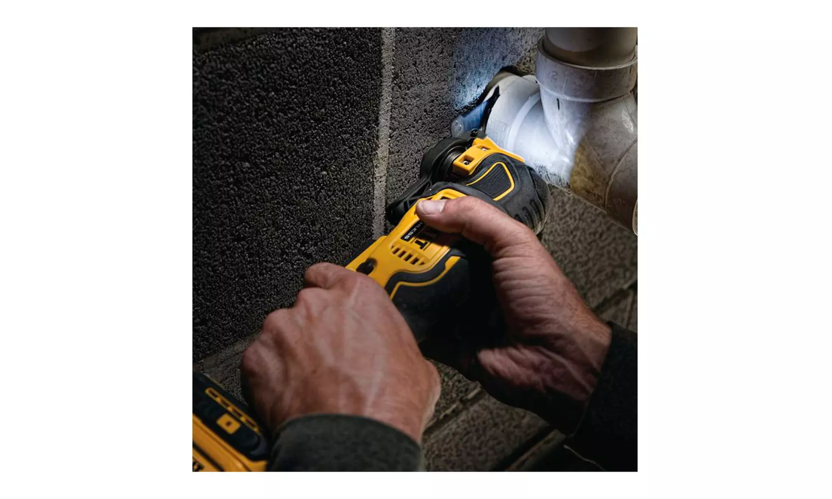 DeWalt XTREME 12V MAX Brushless Cordless Oscillating Tool - Second Medium
