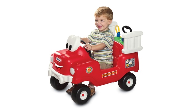 Little tikes spray & rescue fire hot sale truck foot to floor ride on