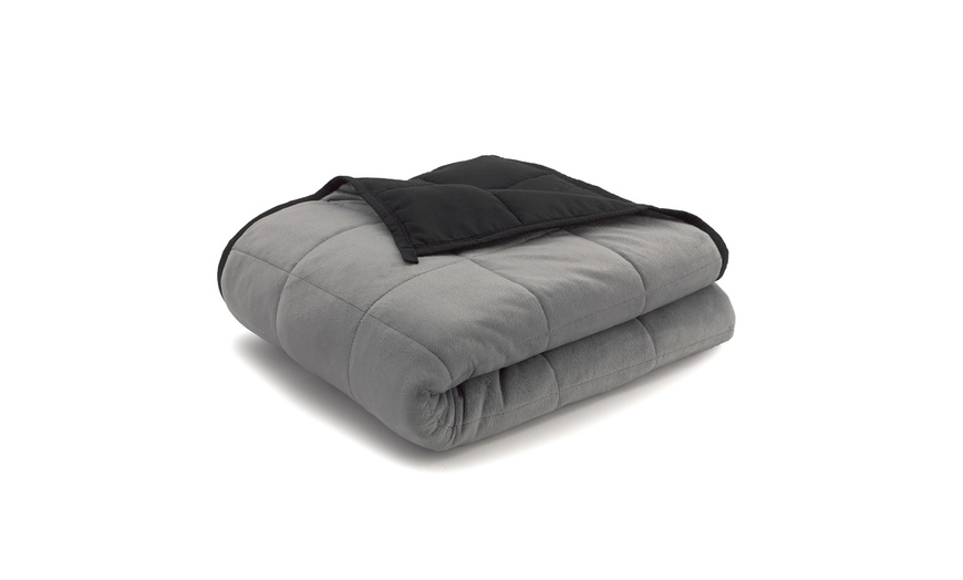 Reversible Anti-Anxiety Weighted Blanket | Groupon