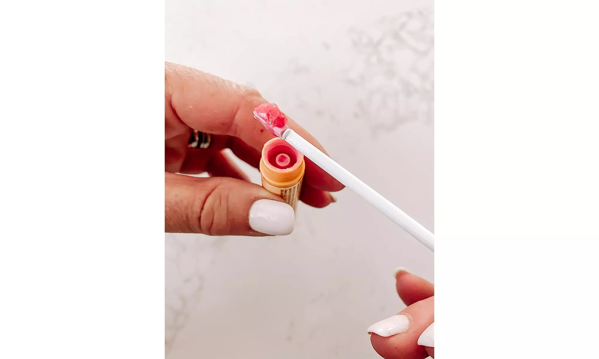 The Spatty Lip Last Drop Beauty Spatula Makeup Spatula Tool for Lip Products - Second Medium