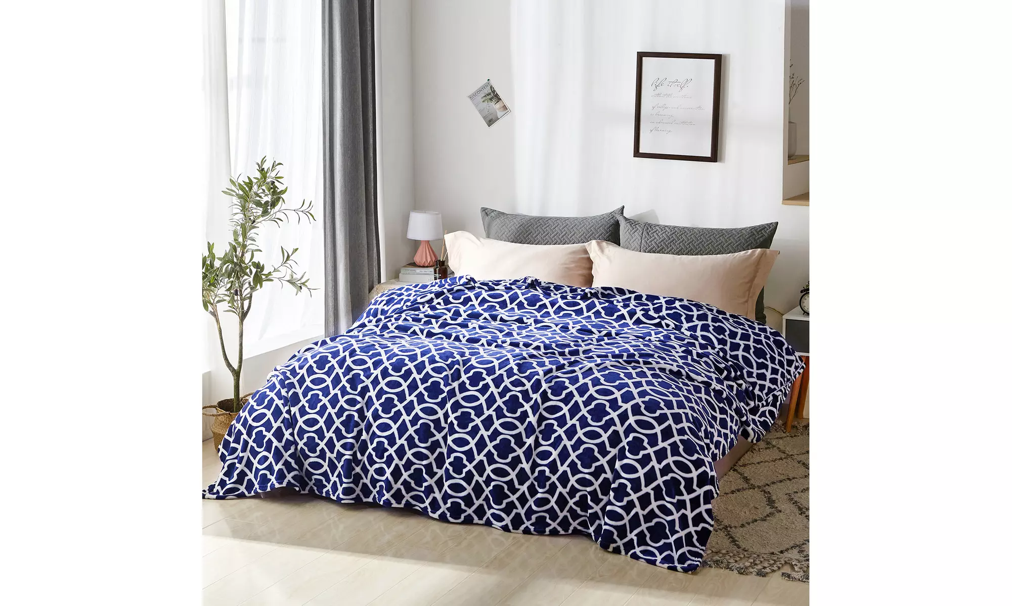 JML Printed Blanket Soft Microfiber Lightweight Plush Flannel Blanket,King/Queen - Primary Image