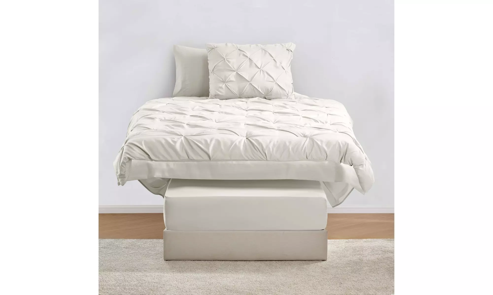 Nestl 5-7Pc Pinch Pleat  Bed in a Bag Set