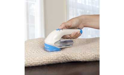 image for Everyday Home Battery Powered Fabric Shaver