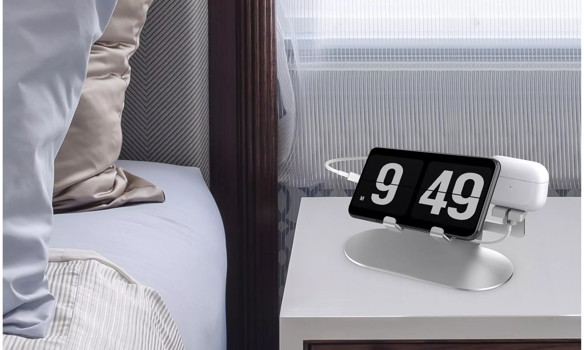 Aduro Trio Charge 3 in 1 Aluminum Charging Stand for iPhone, Watch & AirPods