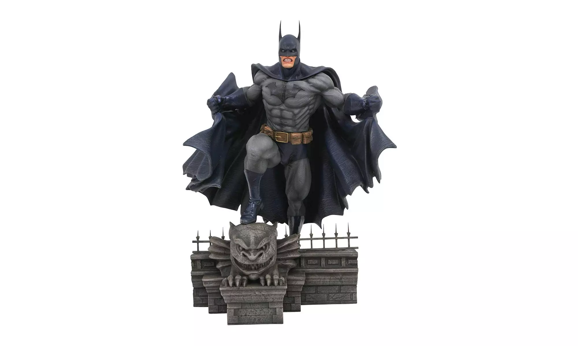Diamond Select Toys DC Gallery: Batman PVC 10-Inch Action Figure - Primary Image