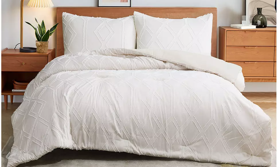 Peace Nest 2 or 3 PC Geometric Clipped Comforter Set