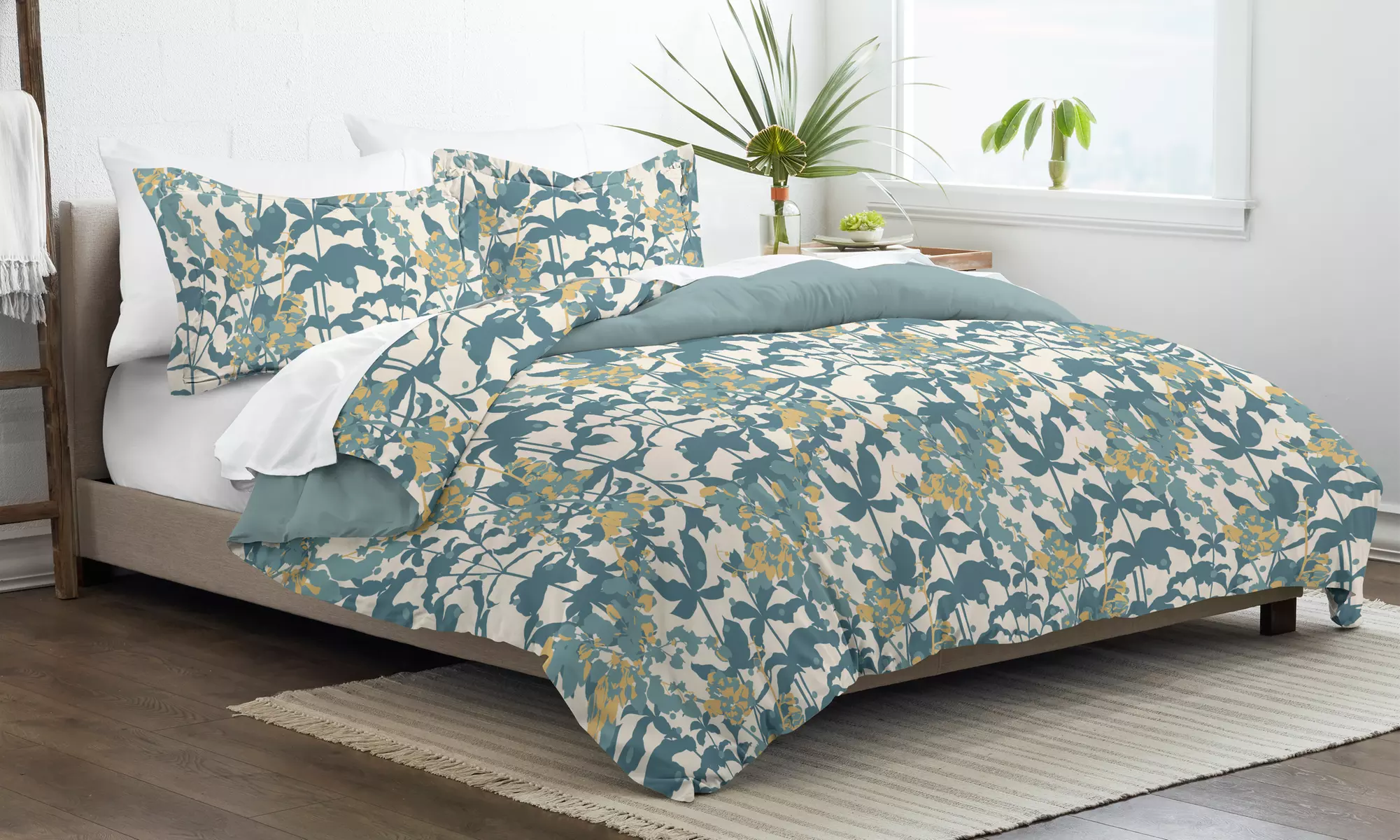 Home Collection Premium Ultra Soft Boho Flower 3 PC Reversible Duvet Cover Set - Primary Image