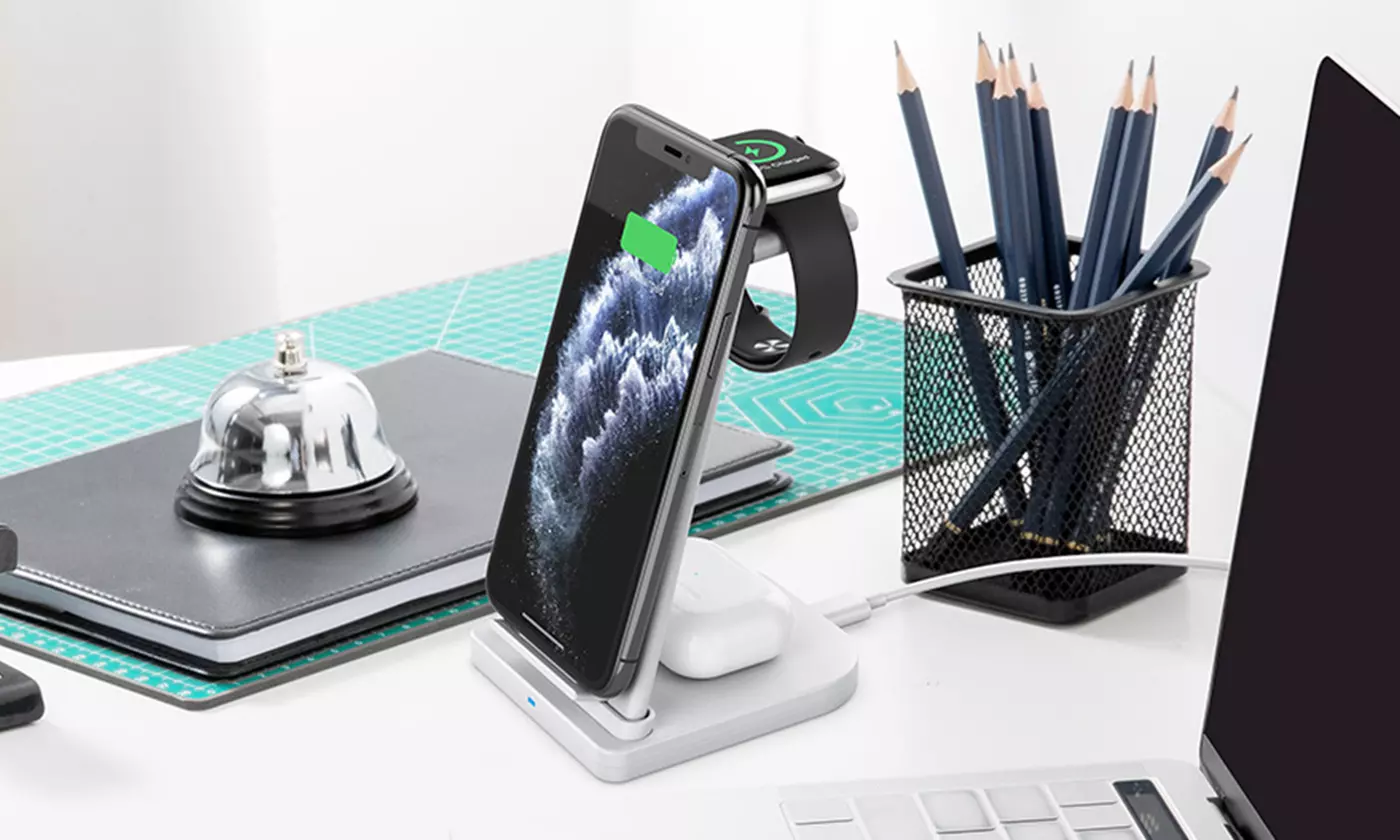 iNova 3-In-1 15W Qi Fast Wireless Charger Charging Station Charging Dock - Primary Image