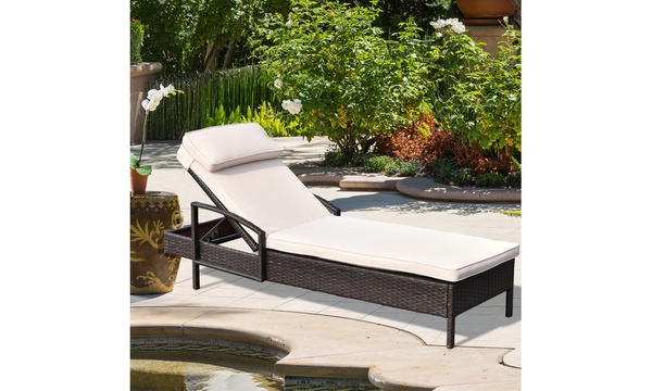 Groupon rattan online lounger