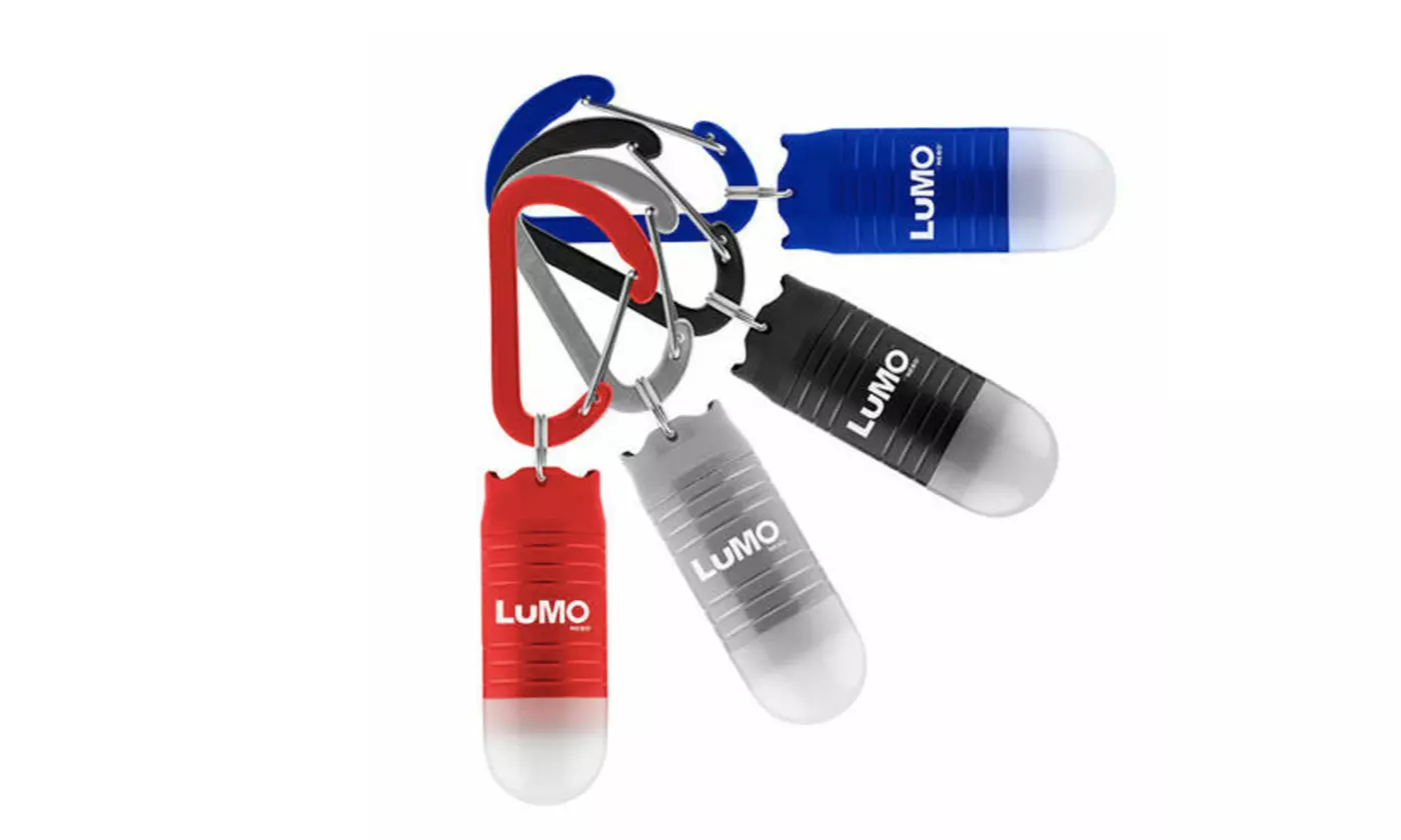 Key Chain Light 4 Pack Lumo Clip Light 25 Lumen LED Outdoors Carabiner New - Primary Image