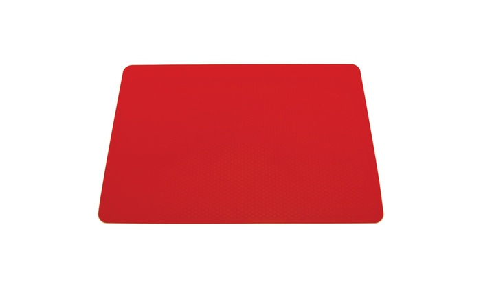 red silicone baking mat