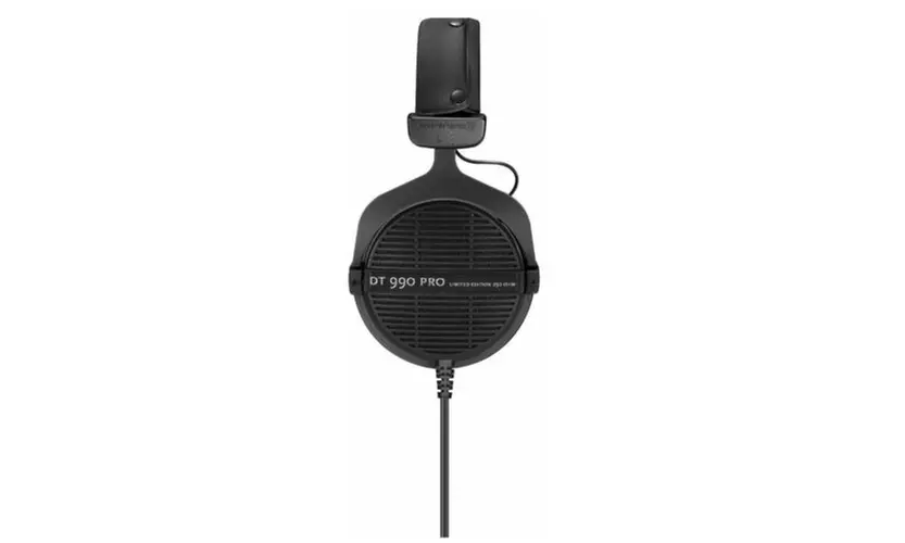 Beyerdynamic DT 990 PRO Studio Headphones (Ninja Black, Limited Edition) Bundle - Second Medium