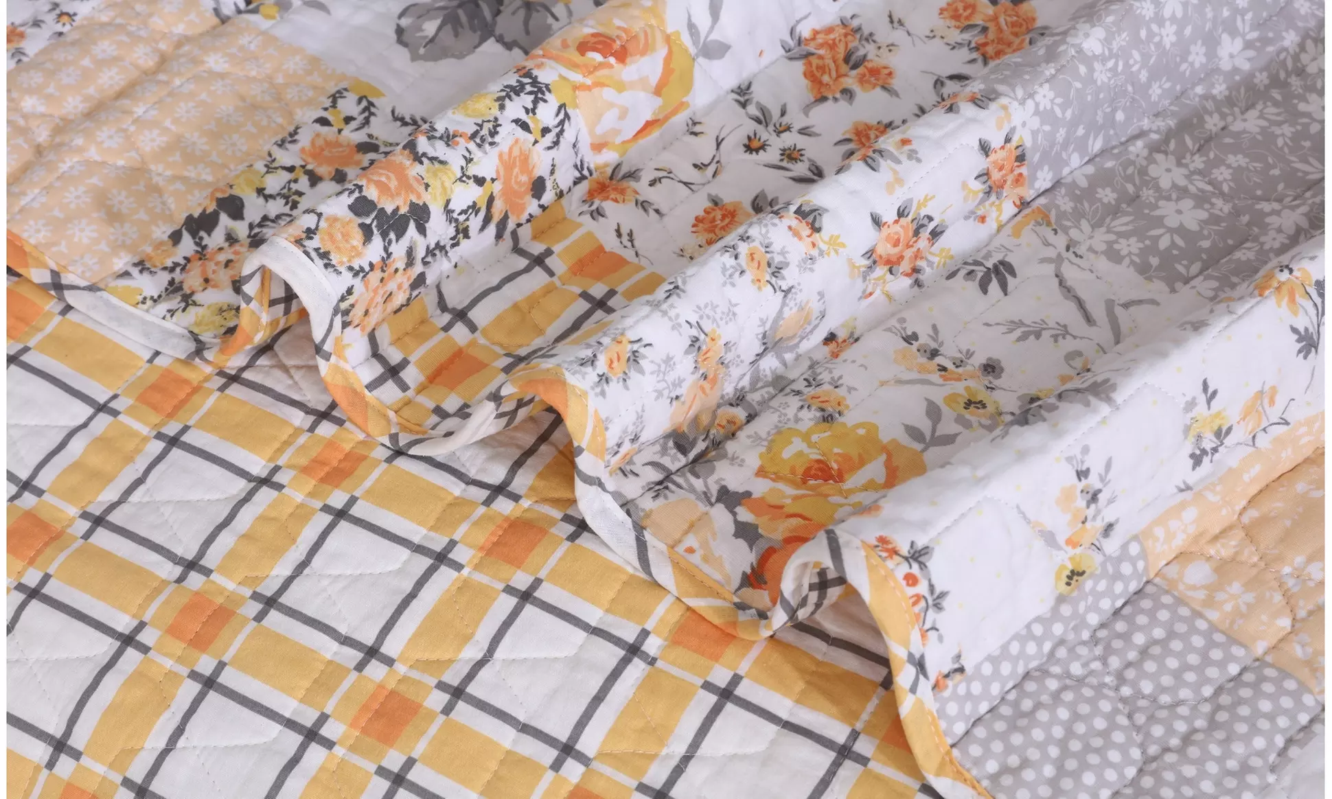 3 Piece Quilt Set Lightweight Bedspread with 2 Matching Pillow Shams Bedding Set