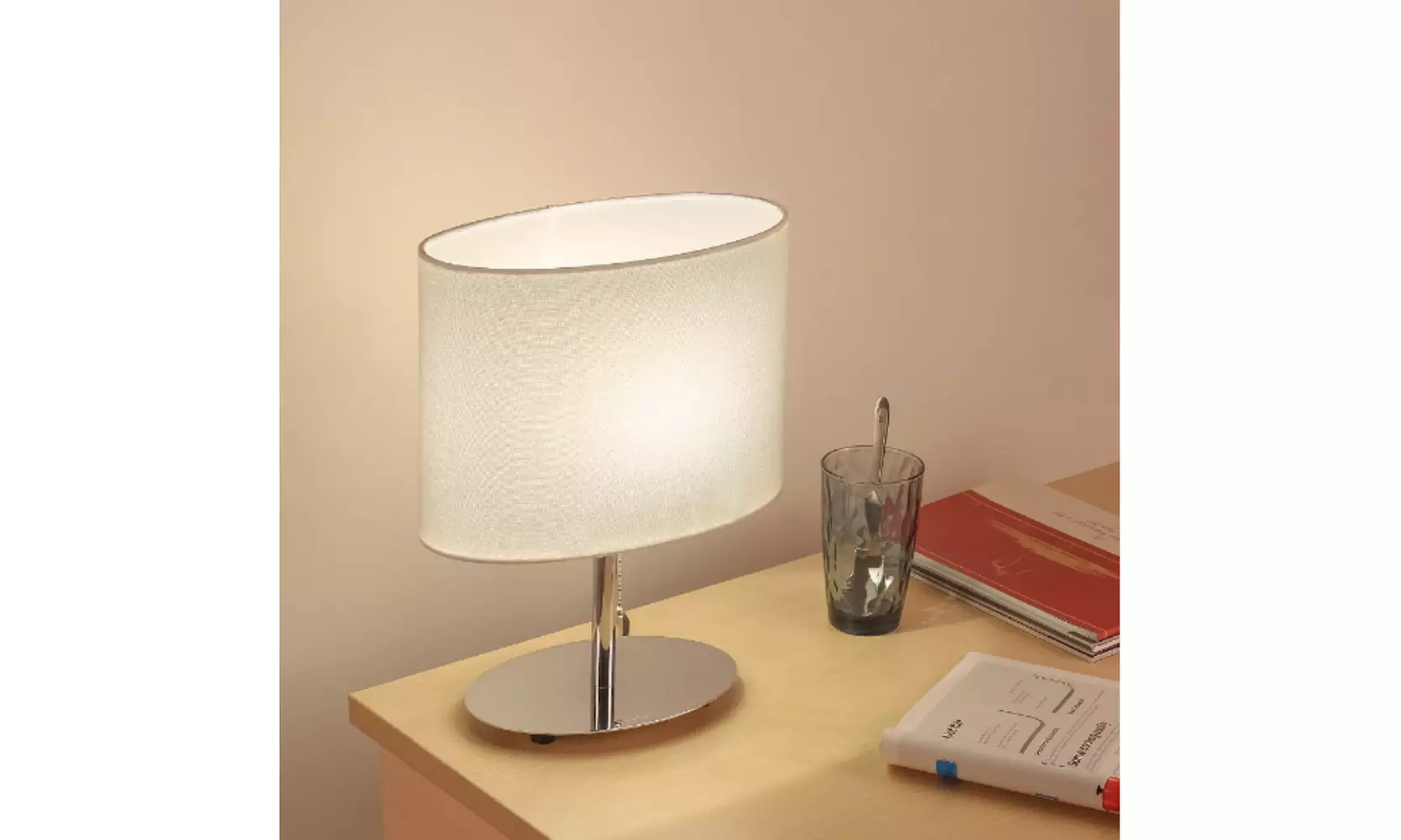 Creative table lamp Modern Bedside Light Fixtures for Bedroom Living Room