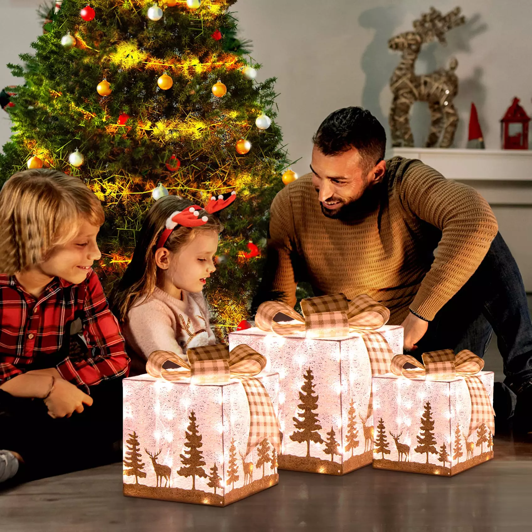 Costway 3 Sets Iridescent Christmas Gift Box LED Lighted Present Box Decor Yard