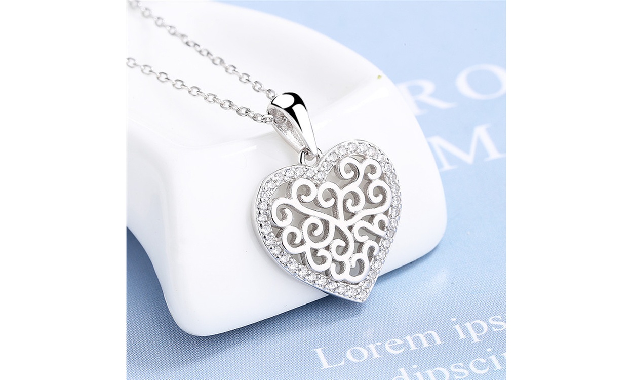 18K White Gold Filigree Heart Pendant Necklace with crystals from Swarovski