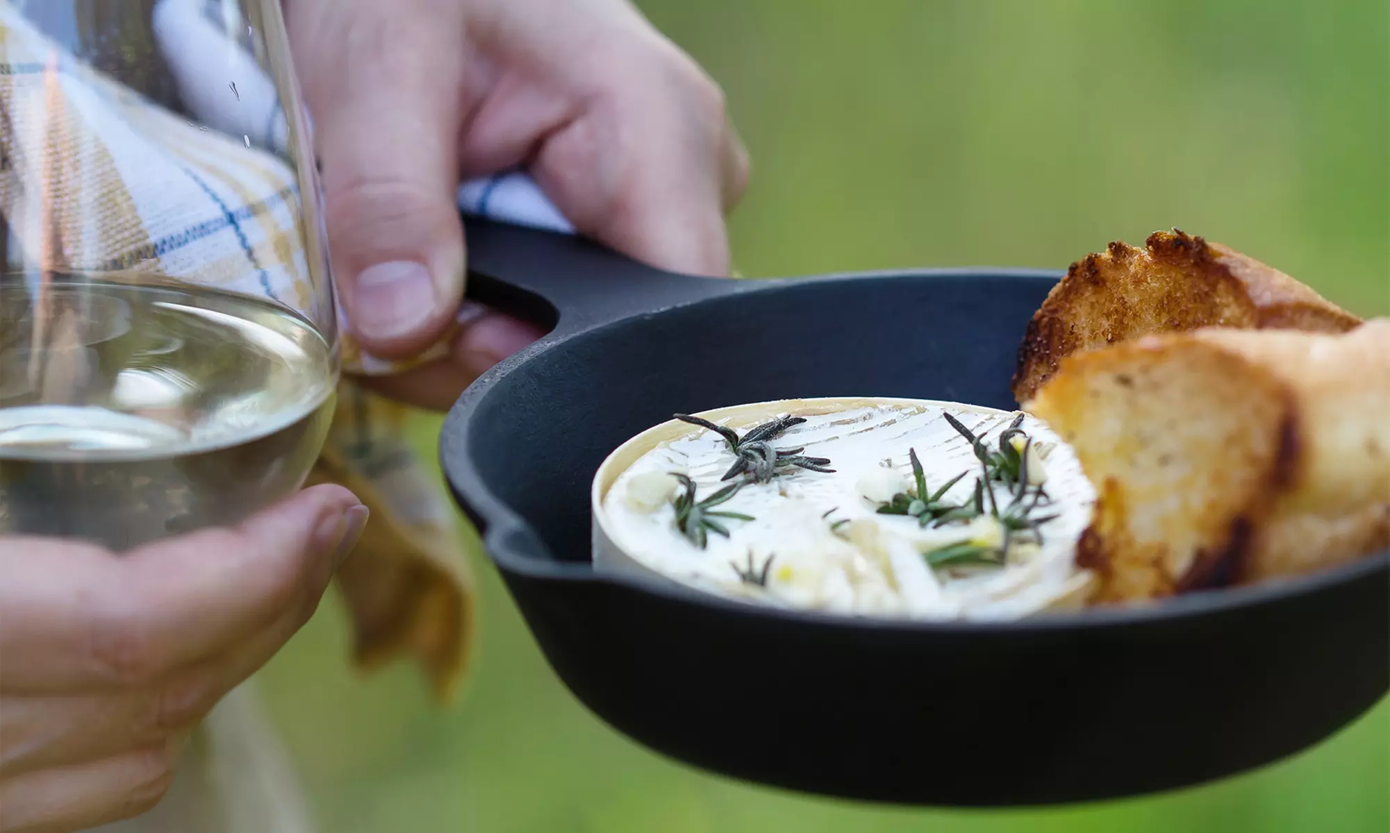 3 Cast Iron Pre-Seasoned Nonstick Skillets