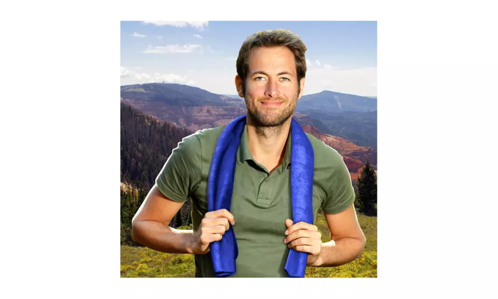Mr Misty Cooling Towel 26" x 17" PVA As Seen On TV Instant Cooling - Primary Image