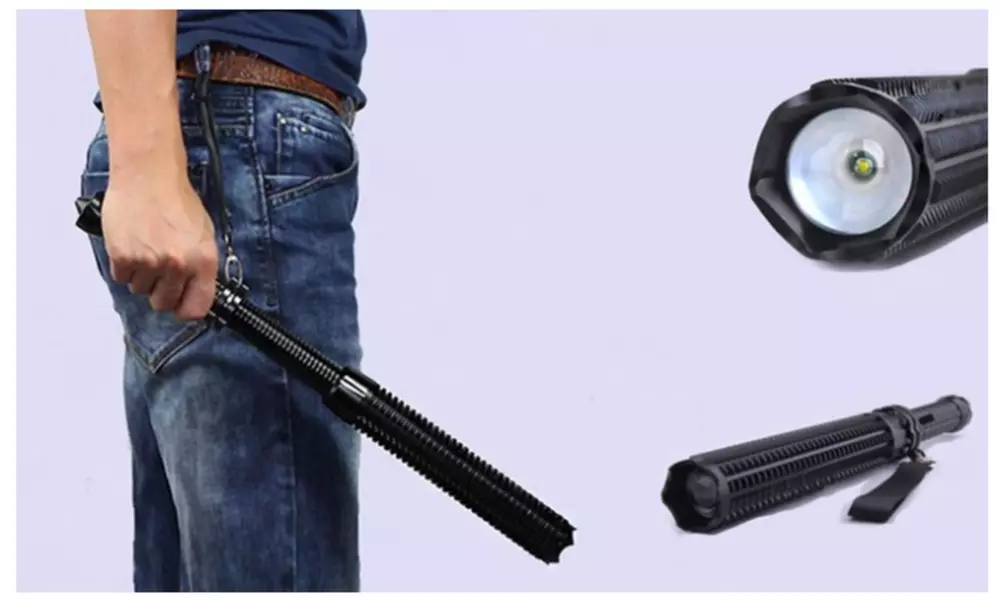 18" Telescoping Baton Bright LED Flashlight - Primary Image