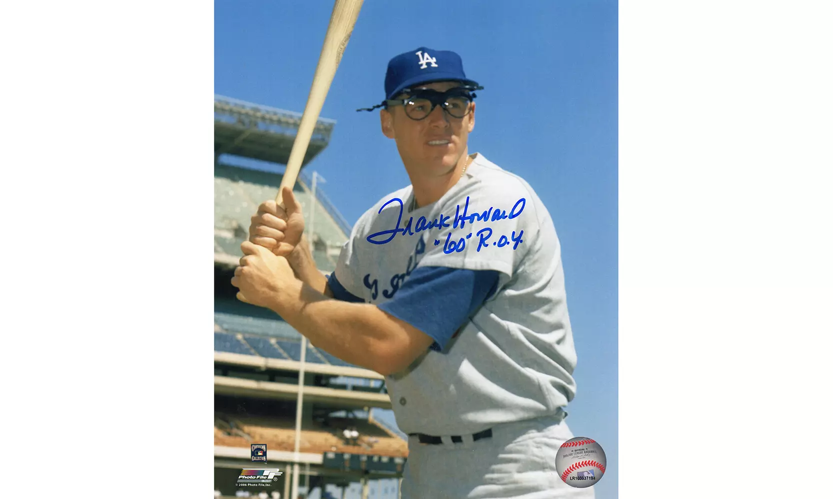Frank Howard Signed Los Angeles Dodgers Holding Bat Pose 8x10 Photo w/60 ROY - Primary Image