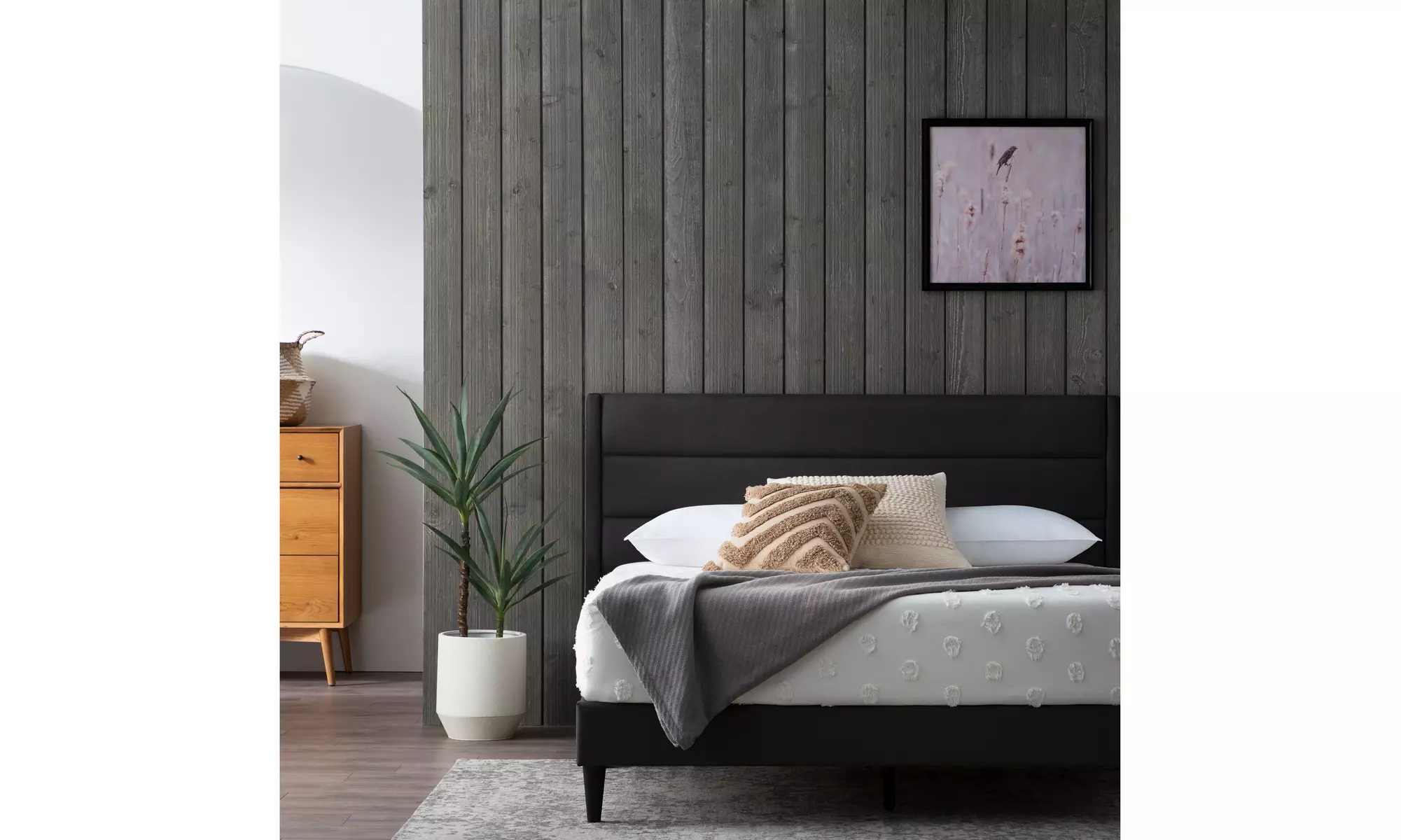 Brookside Sara Upholstered Bed with Horizontal Channels - Primary Image