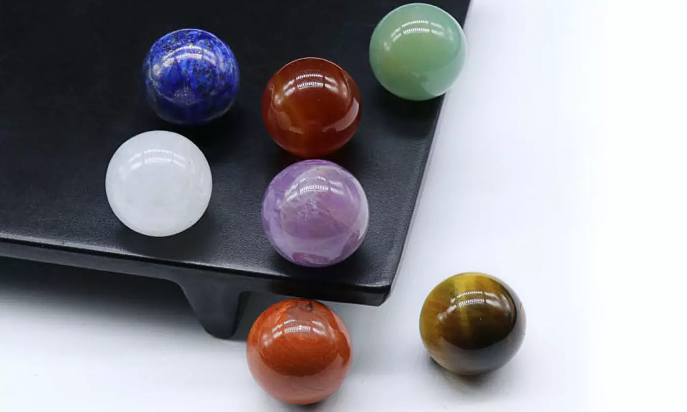 Chakra Stones Healing Crystals Set of 7 - Primary Image