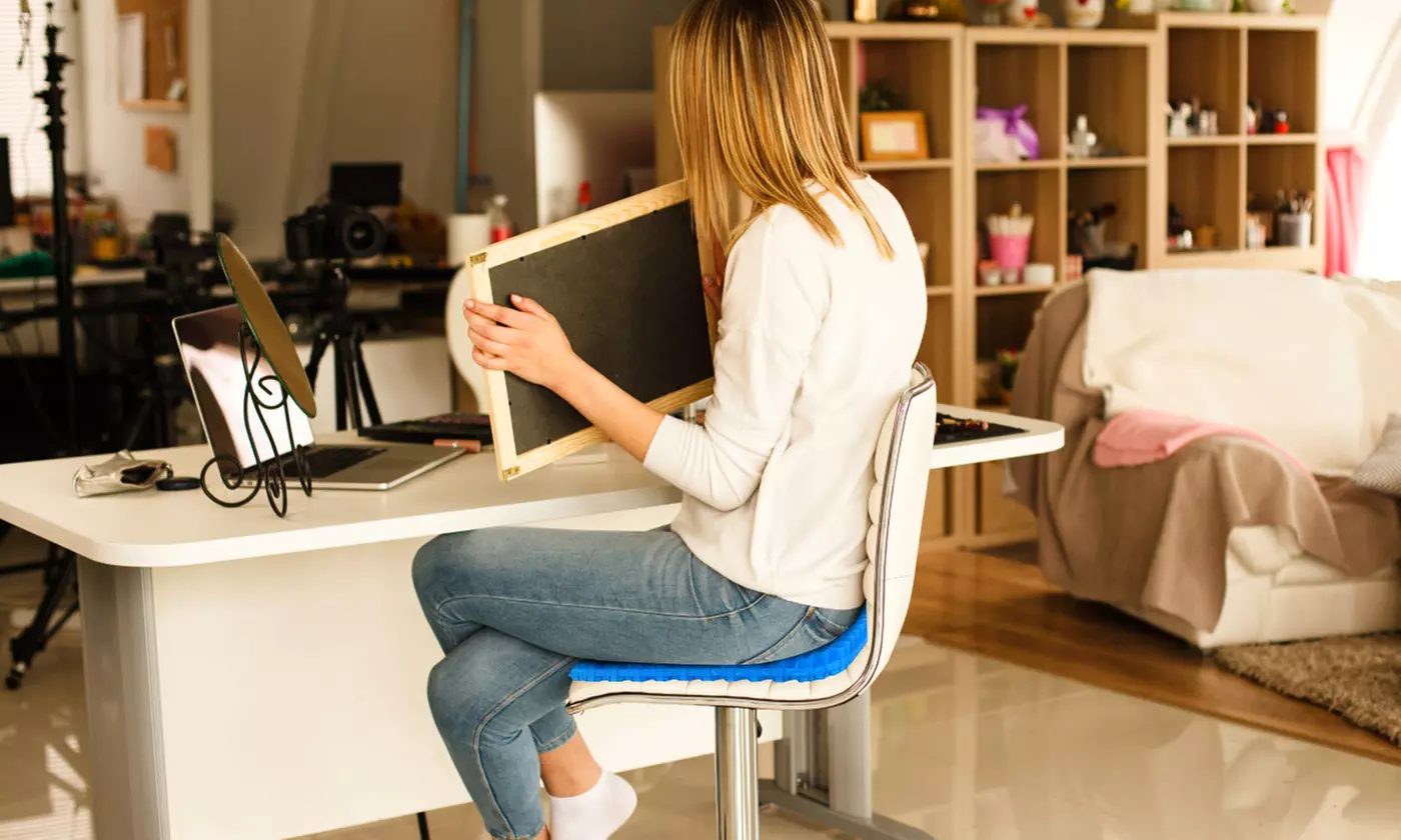 iMounTEK Honeycomb Gel Support Seat Cushion Breathable Egg Seat Pad w/ Cover