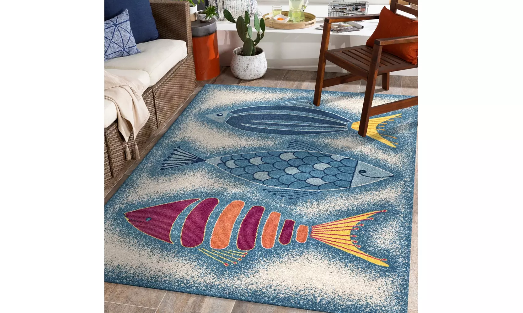 LR Home Coastal Tropical Fish Trio Multi-color 5x7 Or 8x10 Indoor/Outdoor Rug  - Primary Image
