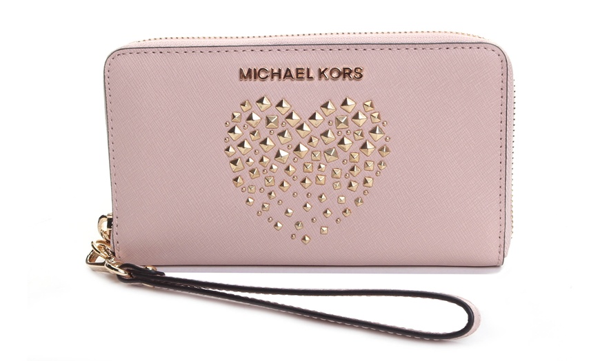 Michael Kors Women's Large Multifunctional Wallet | Groupon