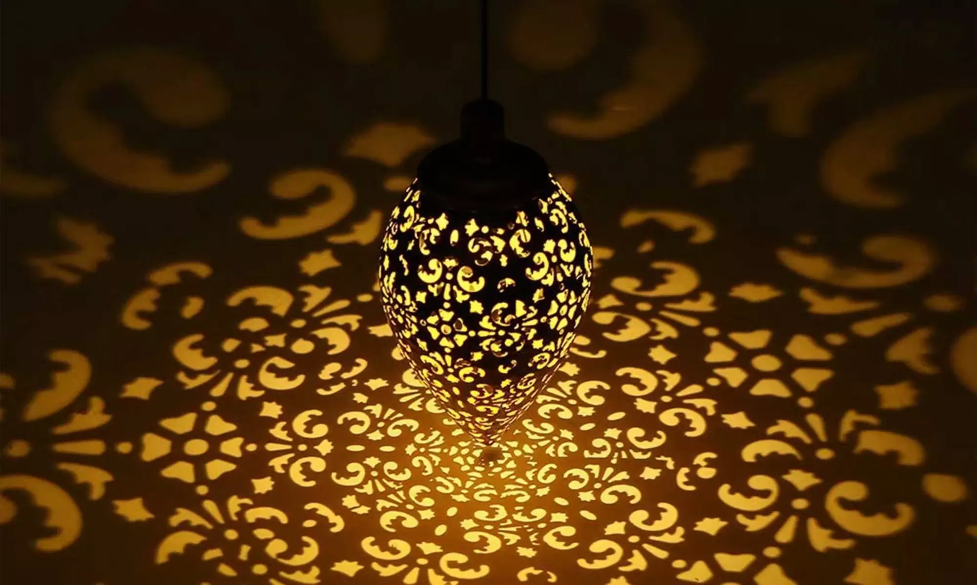 Hanging Solar Lights Solar Lantern Garden Metal Lights Waterproof for Outdoor