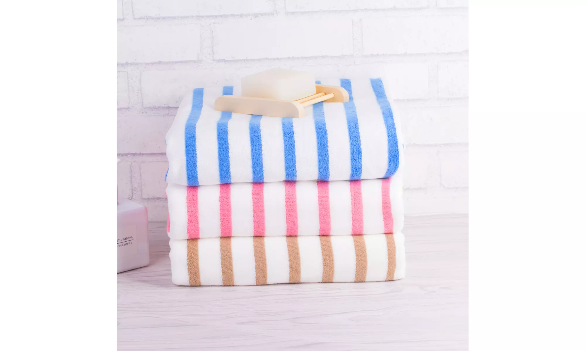 Microfiber Beach Towel,Cabana Stripe Bath Towel 2 Pack - Primary Image