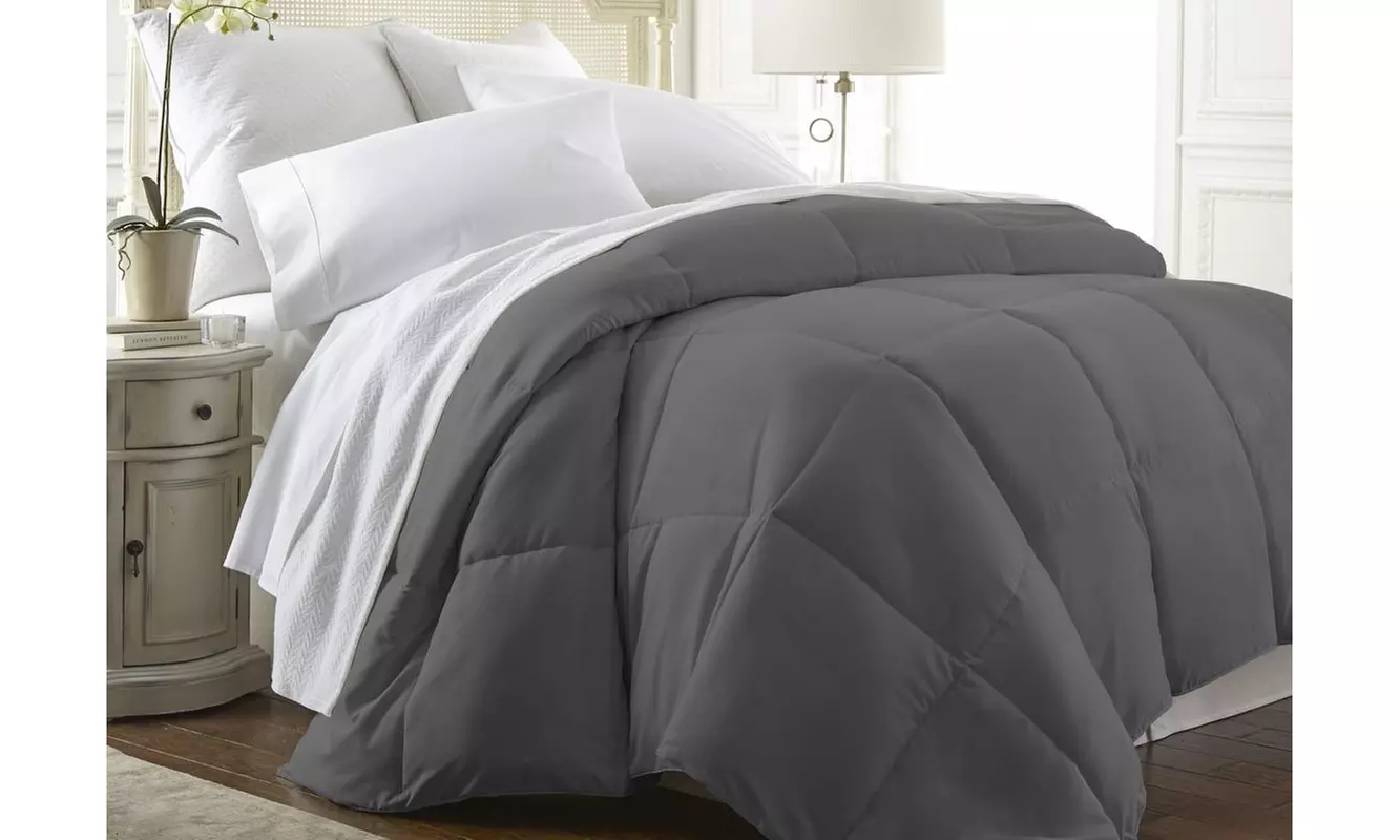 Merit Linens Ultra Soft Down Alternative Lightweight Solid Comforter in 6 Colors