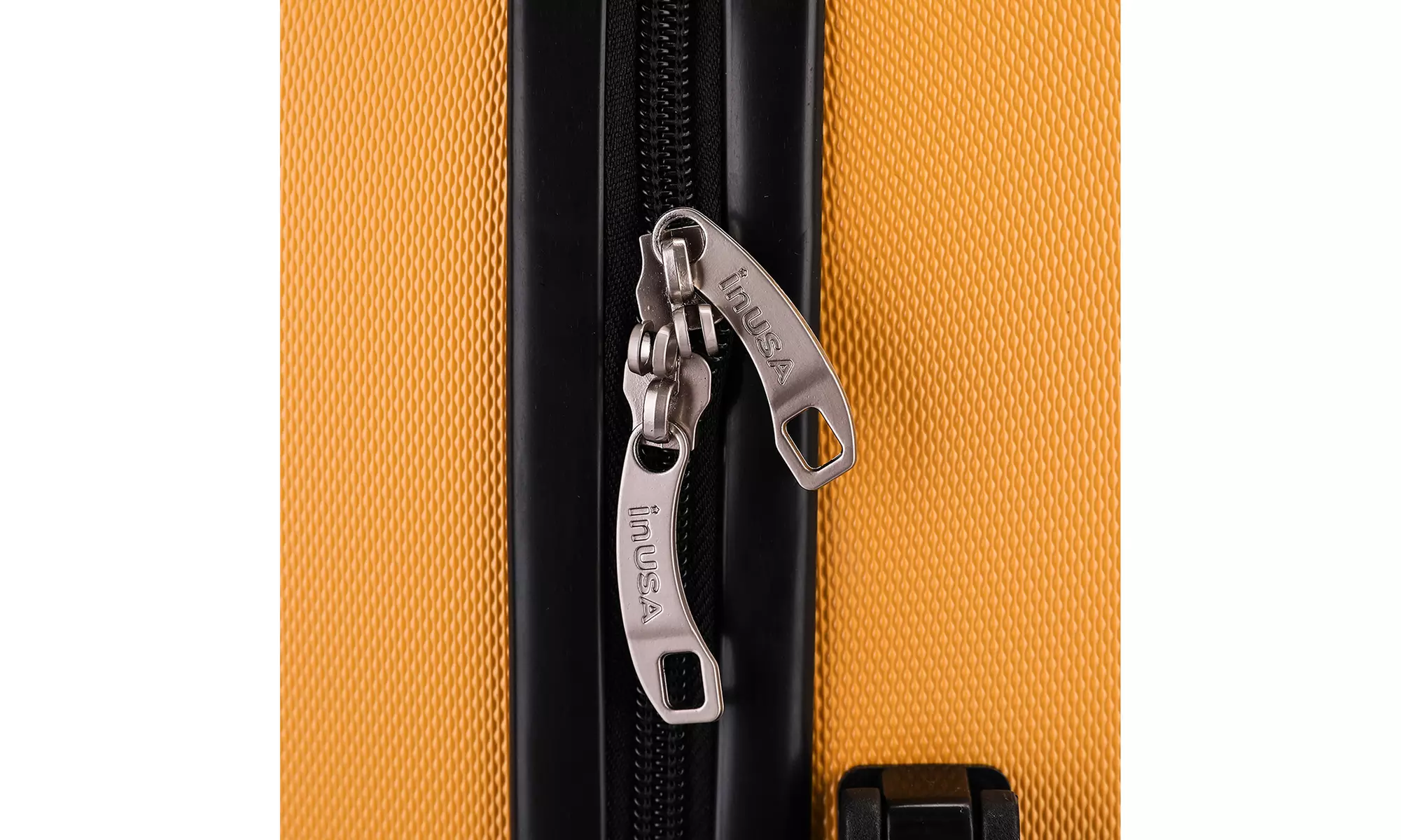InUSA Pilot Lightweight Hardside Spinner Luggage