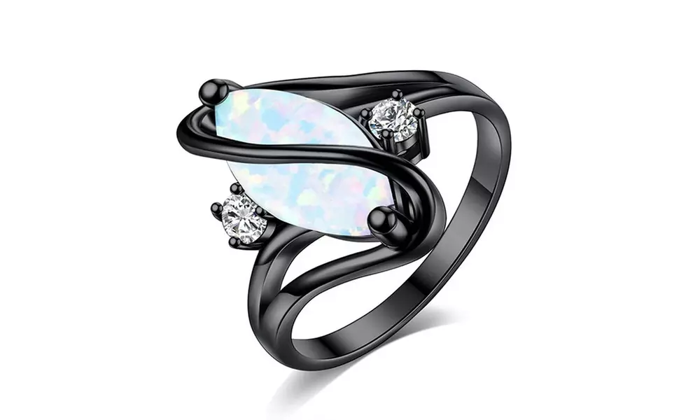 Leo Rosi Black Vintage Wedding Engagement Promise Ring for Women - Primary Image