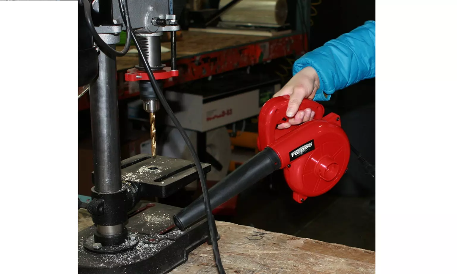 Powerful Hand Held Electric Air Leaf Blower - Second Medium