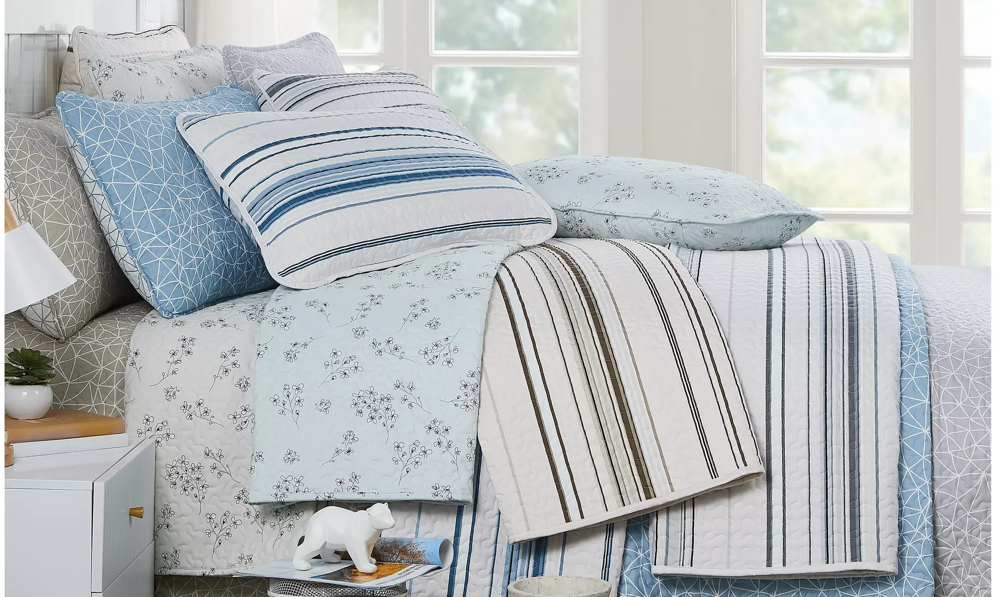 Premium Collection Printed Oversized Quilt Sets - Primary Image