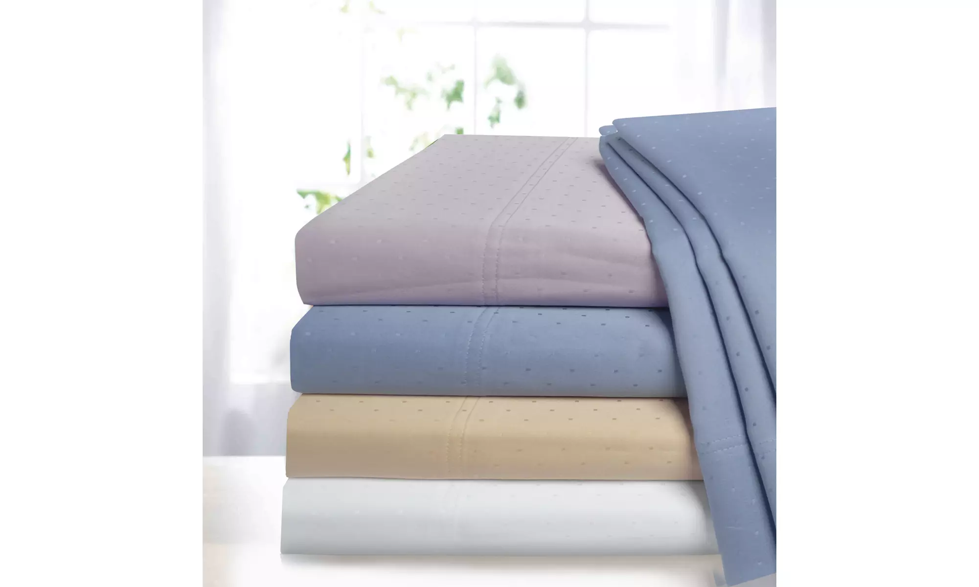 Superior Breathable 400 Thread Count Deep Pocket Cotton Swiss Dots Sheet Set - Primary Image