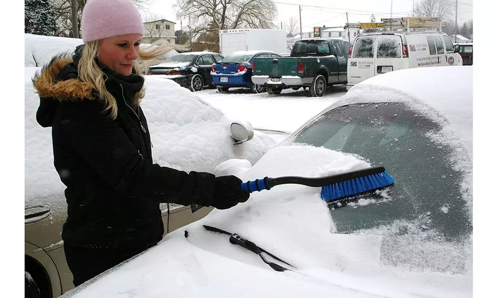 Hopkins Mallory 26" Snow Brush with Foam Grip (Color may vary)