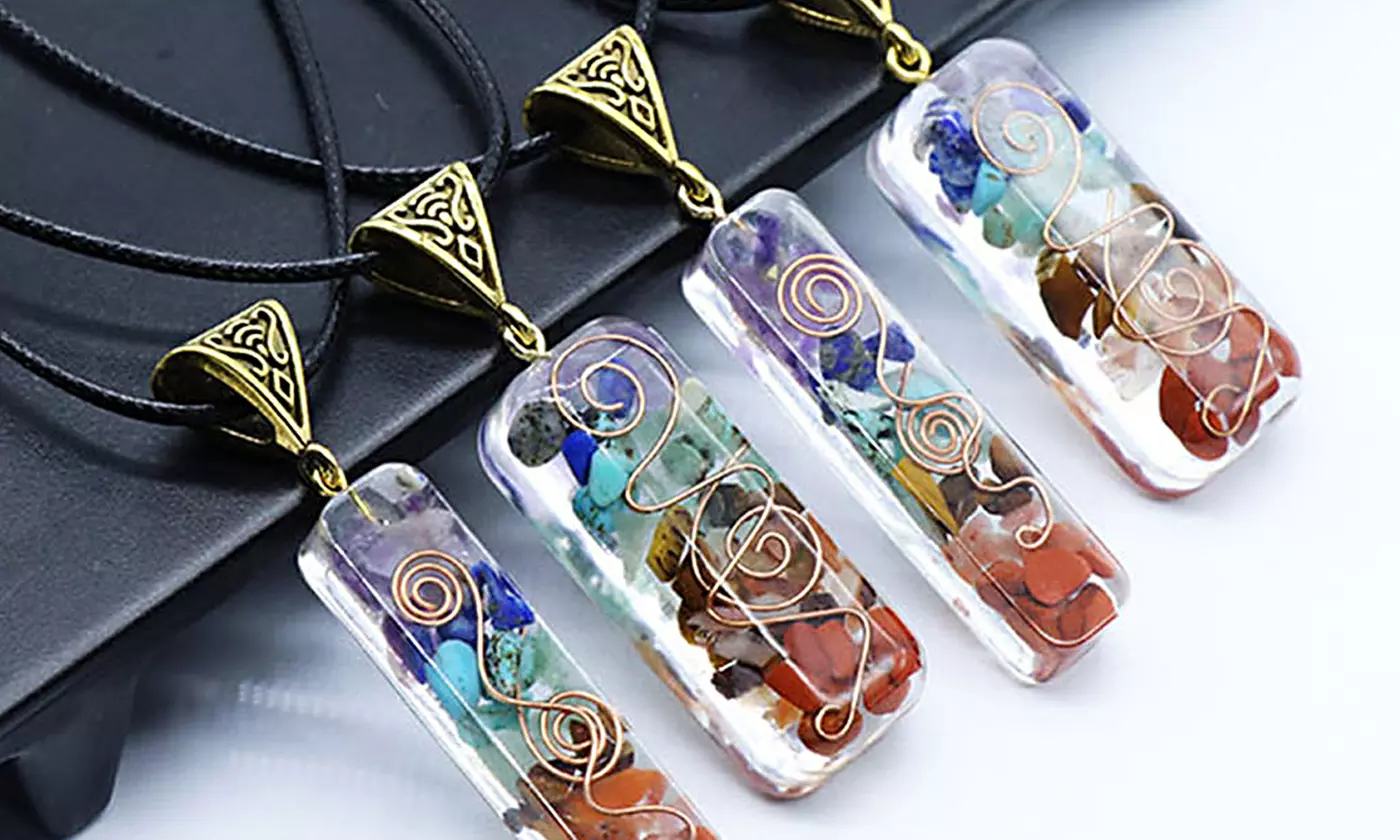 ItBelongs2U 7 Chakra Orgone Energy Healing Pendants Necklace Gift Set