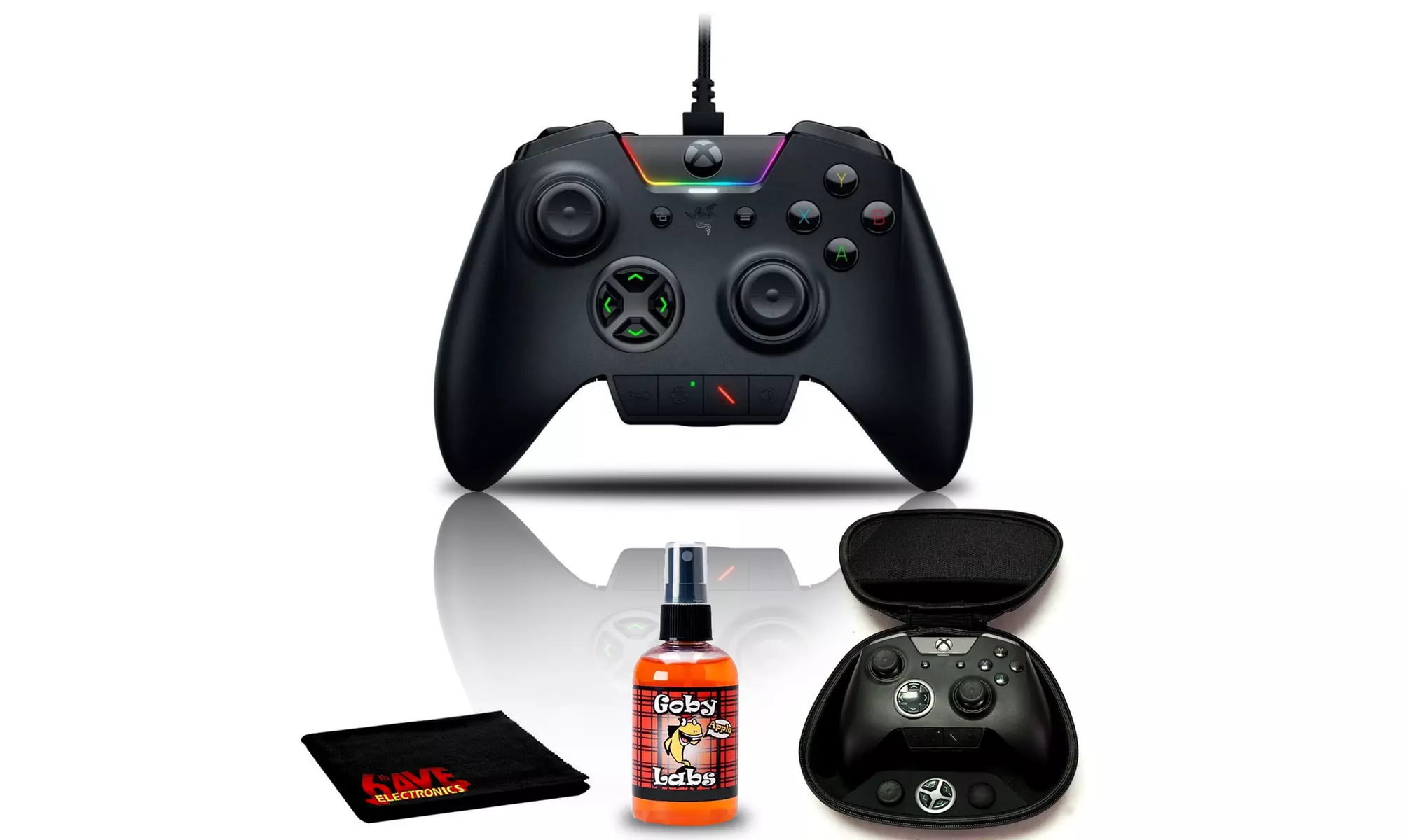 Razer Wolverine Ultimate Wired Controller (Black) with Cleaning Kit - Primary Image