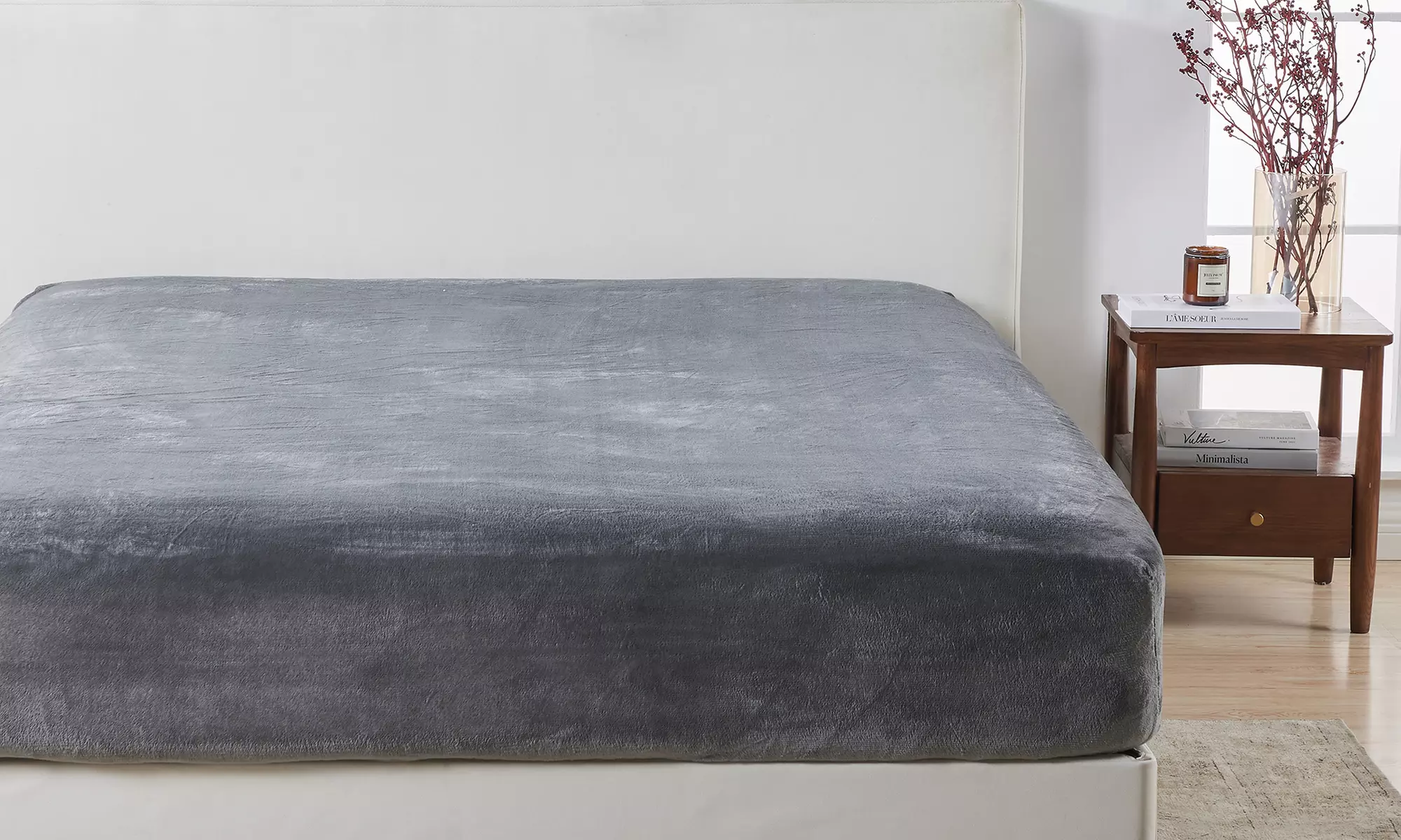 FreshFolds Ultra Soft Velvet Plush Fitted Sheet