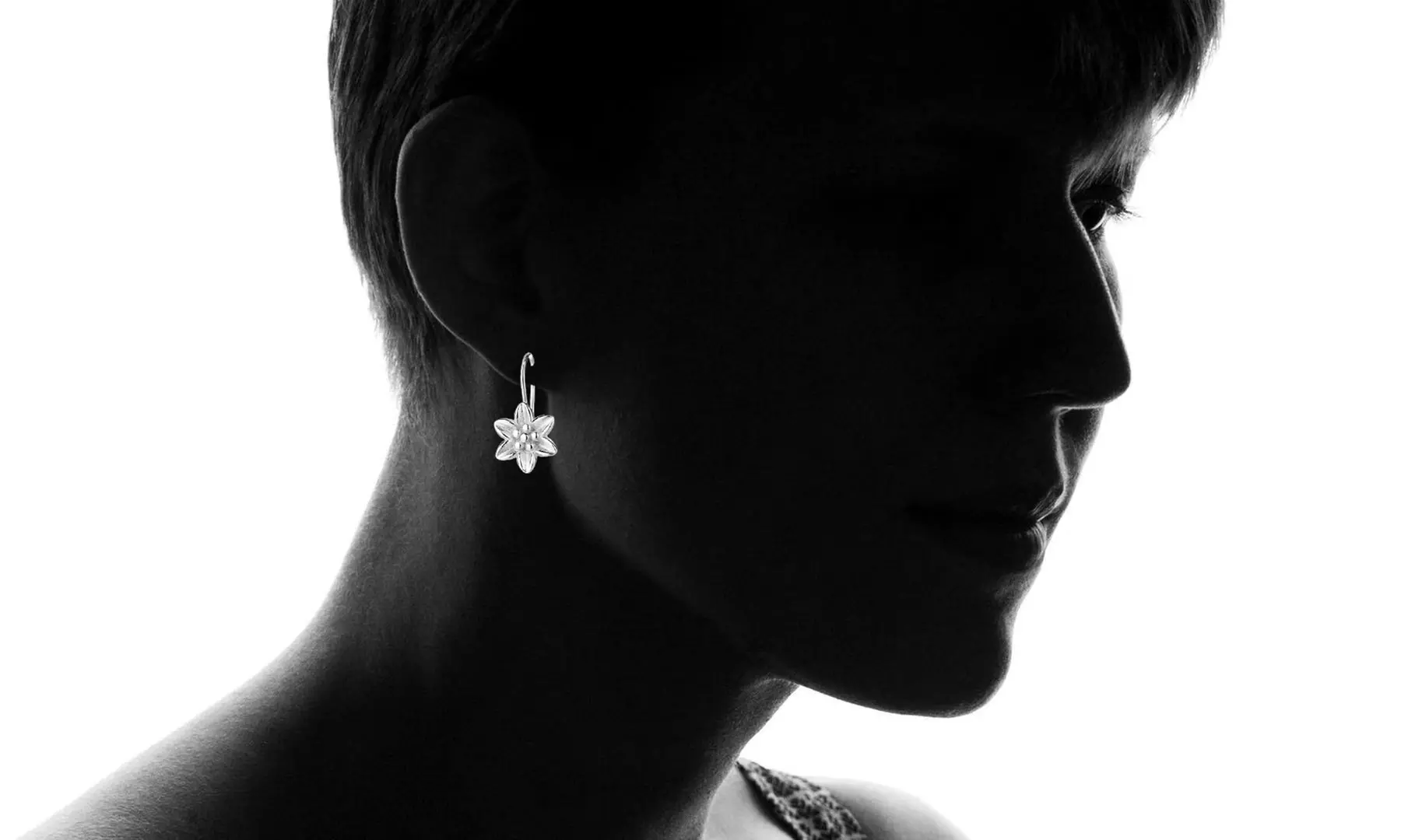 Sterling Silver Lilly Leverback Earrings