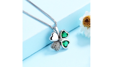 18K White Gold Plated Clover Pendant Necklace With Genuine Crystals 1 Ct Green Crystal December Birthstones