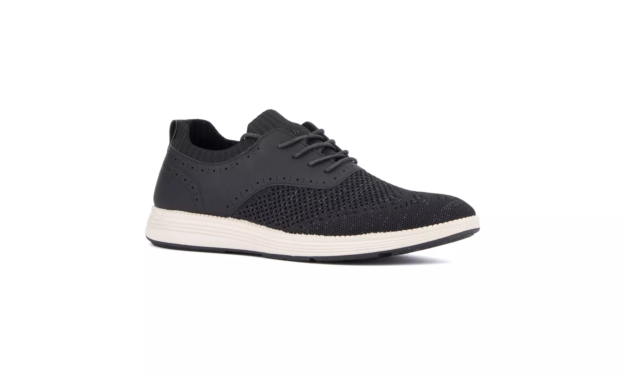 Xray Footwear Men's Alqamar Low Top Sneakers - Primary Image